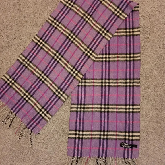Burberry Vintage Cashmere Purple Nova Check Fringe Scarf - Picture 3 of 8